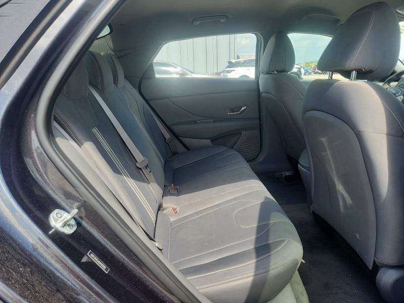 57811796 :رقم المزاد ، 5NPLS4AG4MH032002 vin ، 2021 Hyundai Elantra مزاد بيع