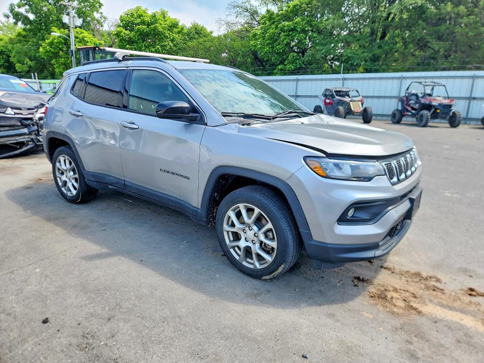 58214846 :رقم المزاد ، 3C4NJDFNXPT560408 vin ، 2023 Jeep Compass مزاد بيع