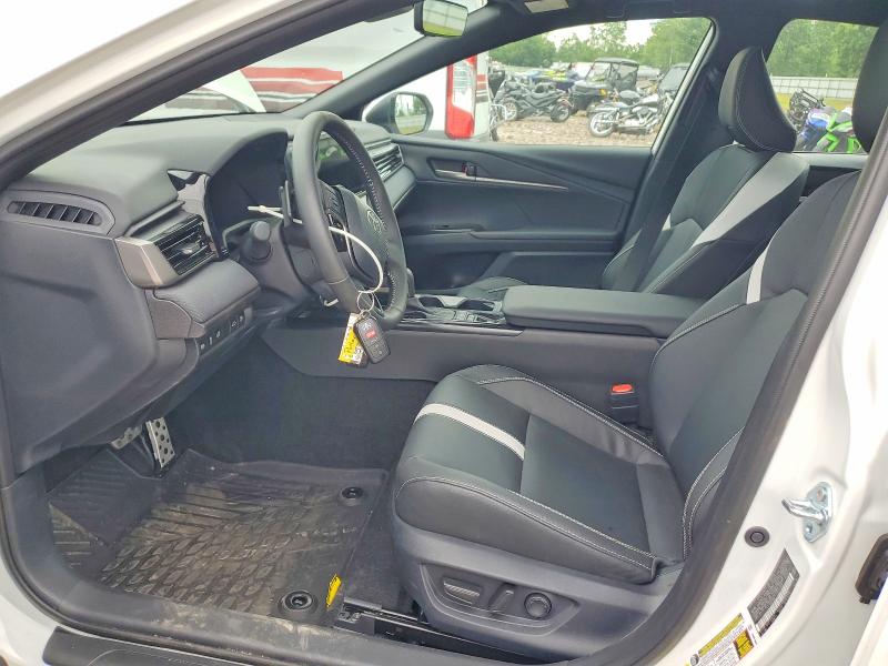 58695446 :رقم المزاد ، 4T1DBADK1TU052968 vin ، 2026 Toyota Camry مزاد بيع