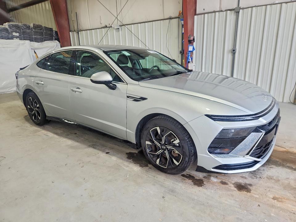 2025 Hyundai Sonata მანქანა იყიდება აუქციონზე, vin: KMHL64JA5SA454814, აუქციონის ნომერი: 55875796