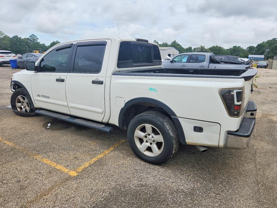 55755976 :رقم المزاد ، 1N6BA0ED0FN507135 vin ، 2015 Nissan Titan مزاد بيع