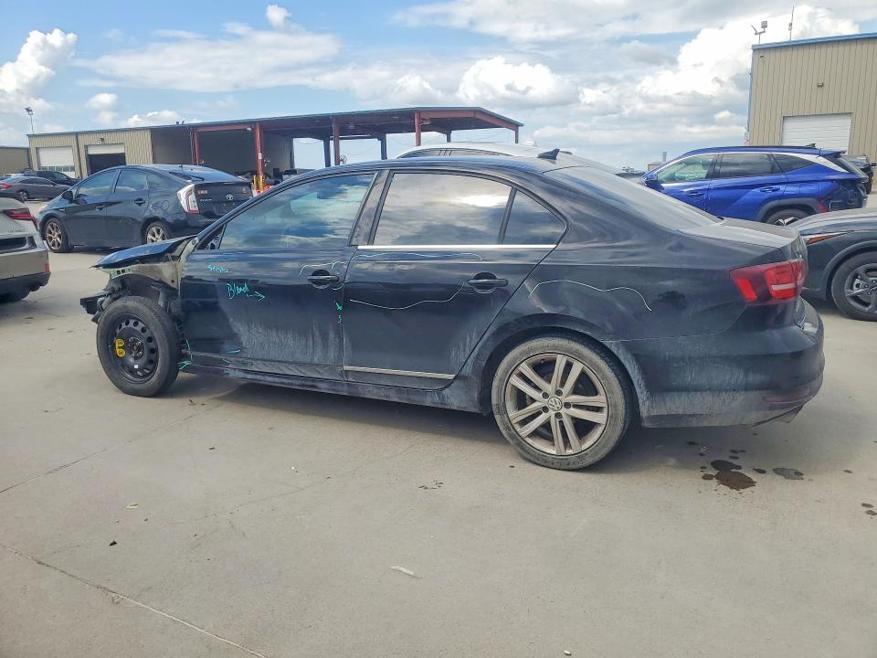 2017 Volkswagen Jetta მანქანა იყიდება აუქციონზე, vin: 3VWL17AJ3HM397025, აუქციონის ნომერი: 56254726