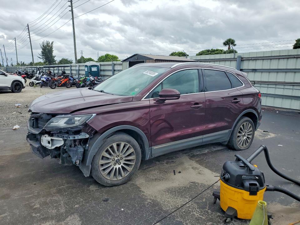 Продаж на аукціоні авто 2017 Lincoln Mkc, vin: 5LMCJ3D99HUL54620, номер лоту: 56284526