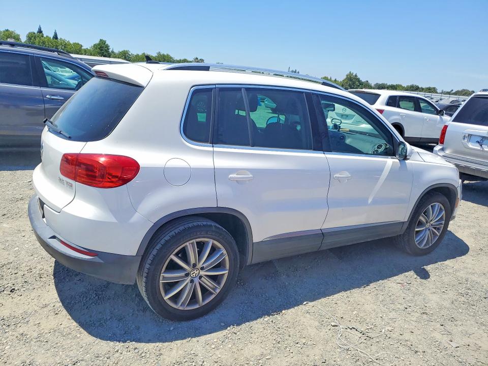 Aukcja sprzedaży 2013 Volkswagen Tiguan, vin: WVGAV7AX8DW541998, numer aukcji: 57659976