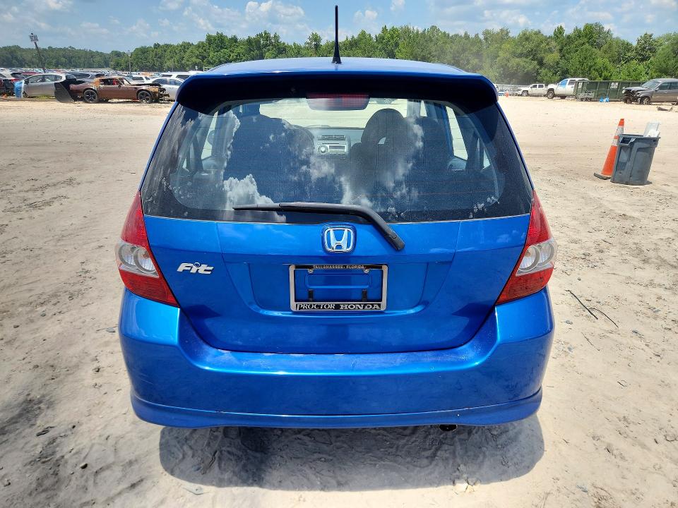 Продажа на аукционе авто 2008 Honda Fit Base 4d Hatchbac, vin: JHMGD38638S035448, номер лота: 85982665