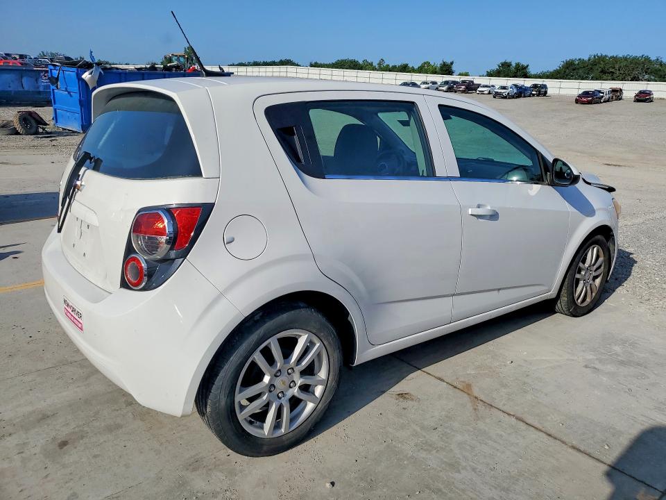 59012136 :رقم المزاد ، 1G1JC6SH7C4130381 vin ، 2012 Chevrolet Sonic مزاد بيع