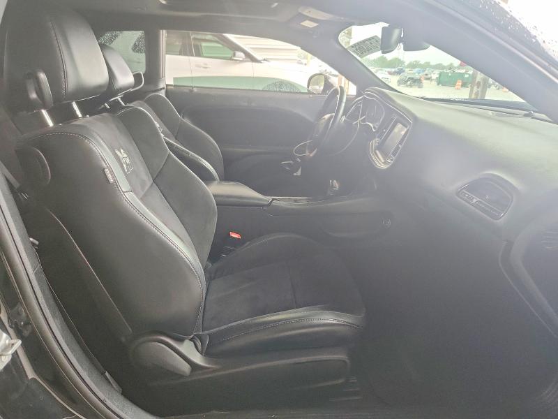 57570366 :رقم المزاد ، 2C3CDZFJ6GH256594 vin ، 2016 Dodge Challenger مزاد بيع