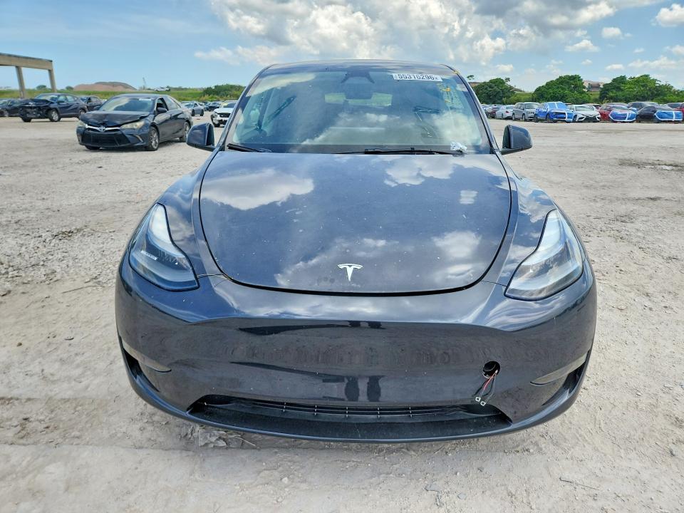 Продажа на аукционе авто 2024 Tesla Model Y, vin: 7SAYGDEDXRF050990, номер лота: 55316296