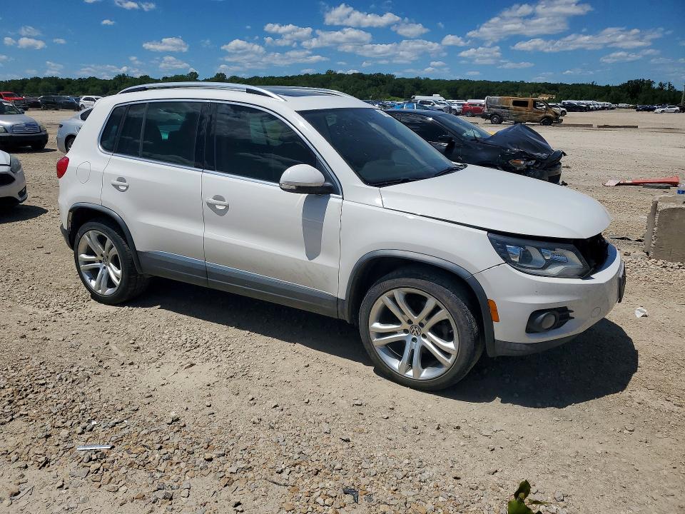 57558426 :رقم المزاد ، WVGAV7AX8CW546486 vin ، 2012 Volkswagen Tiguan مزاد بيع