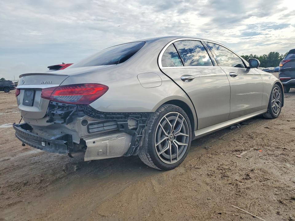 Aukcja sprzedaży 2021 Mercedes-benz E, vin: W1KZF8DB0MA899125, numer aukcji: 57360326