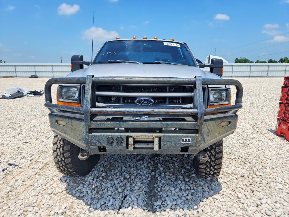 57824736 :رقم المزاد ، 1FTSX31F2XEC18866 vin ، 1999 Ford F350 مزاد بيع
