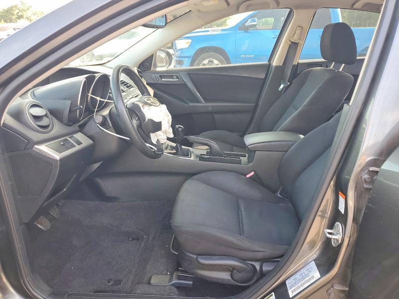 55994076 :رقم المزاد ، JM1BL1VF7B1442810 vin ، 2011 Mazda 3 مزاد بيع