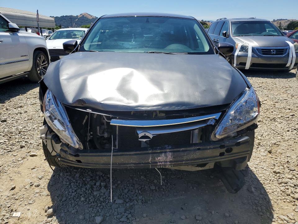 56104326 :رقم المزاد ، 3N1AB7AP4EL670943 vin ، 2014 Nissan Sentra مزاد بيع