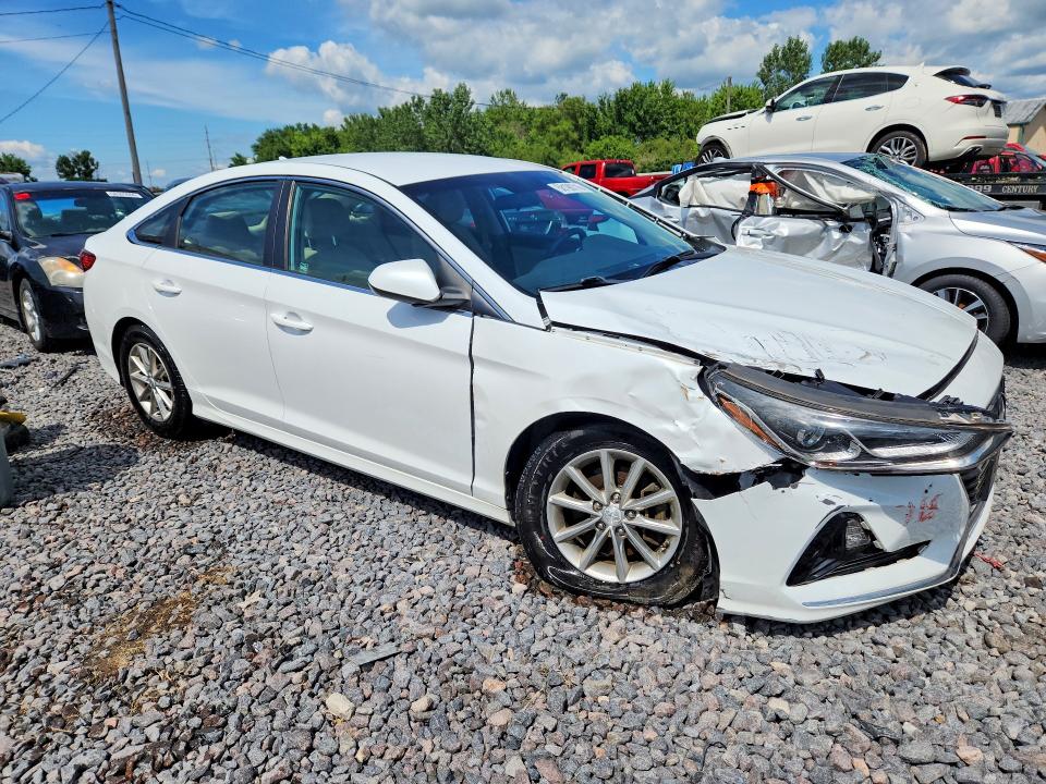 Продажа на аукционе авто 2019 Hyundai Sonata, vin: 5NPE24AF5KH817335, номер лота: 58198716