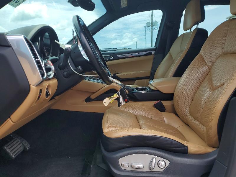 57470156 :رقم المزاد ، WP1AE2A22HLA74286 vin ، 2017 Porsche Cayenne مزاد بيع