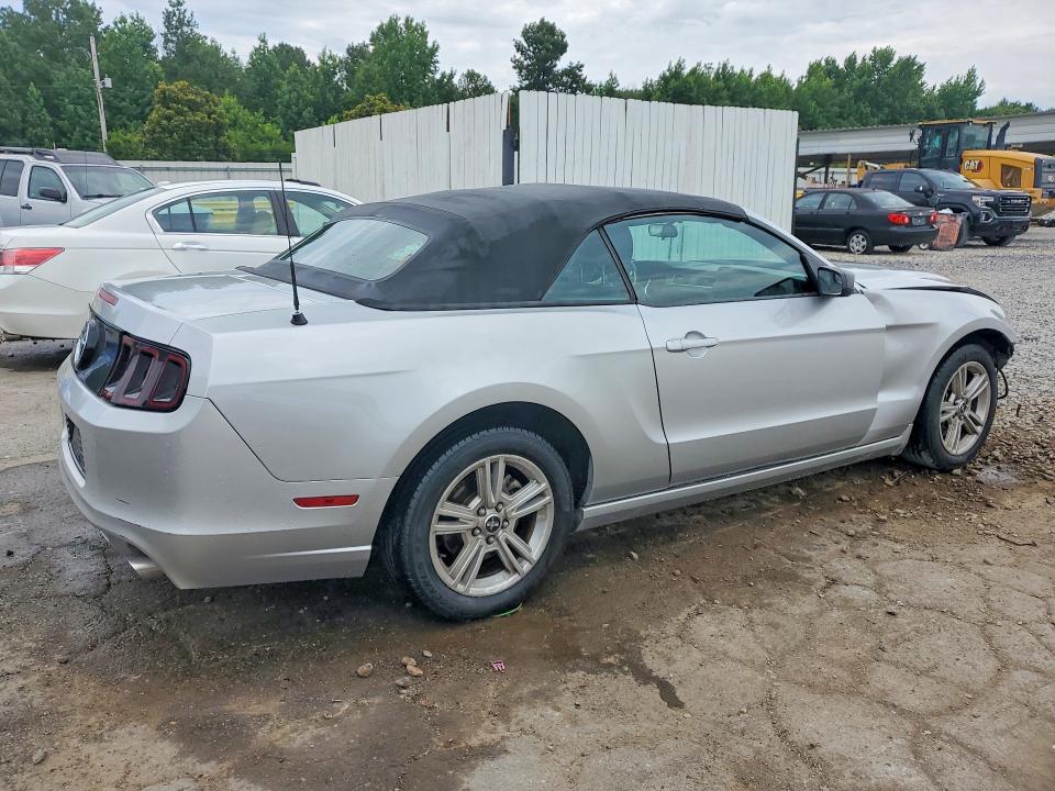 Продажа на аукционе авто 2014 Ford Mustang, vin: 1ZVBP8EM1E5306680, номер лота: 58123916