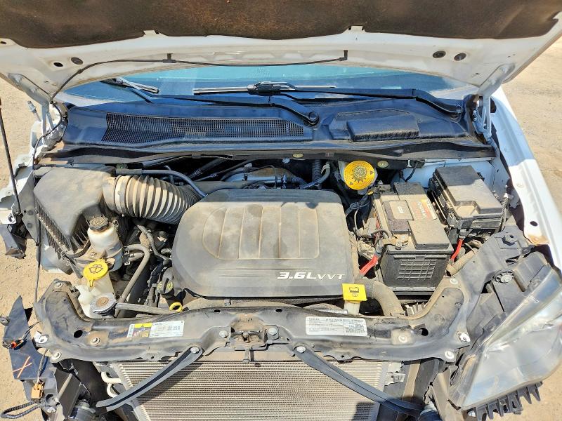 57175646 :رقم المزاد ، 2C7WDGBG8HR808697 vin ، 2017 Dodge Grand Caravan مزاد بيع