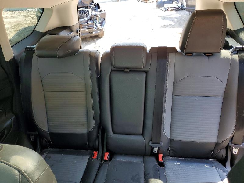 Продаж на аукціоні авто 2018 Ford Escape, vin: 1FMCU9GD6JUC43395, номер лоту: 58612686