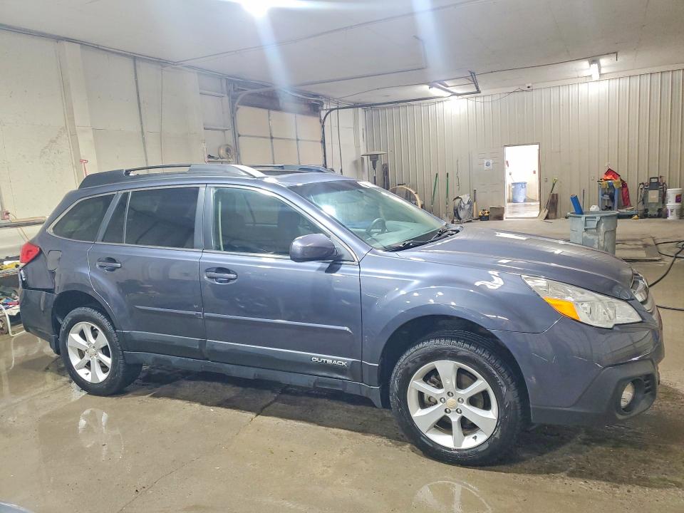 58416076 :رقم المزاد ، 4S4BRBDCXE3269333 vin ، 2014 Subaru Outback مزاد بيع