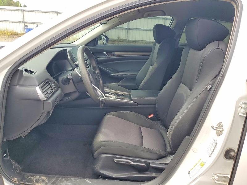2019 Honda Accord მანქანა იყიდება აუქციონზე, vin: 1HGCV1F10KA015147, აუქციონის ნომერი: 56741116