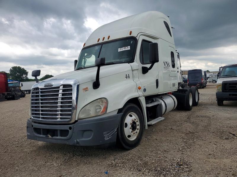 Продаж на аукціоні авто 2016 Freightliner Cascadia 125, vin: 1FUJGLBGXGLHB5895, номер лоту: 57210976