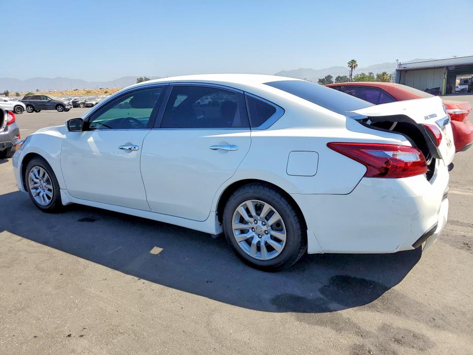 2018 Nissan Altima მანქანა იყიდება აუქციონზე, vin: 1N4AL3AP4JC209269, აუქციონის ნომერი: 56889326