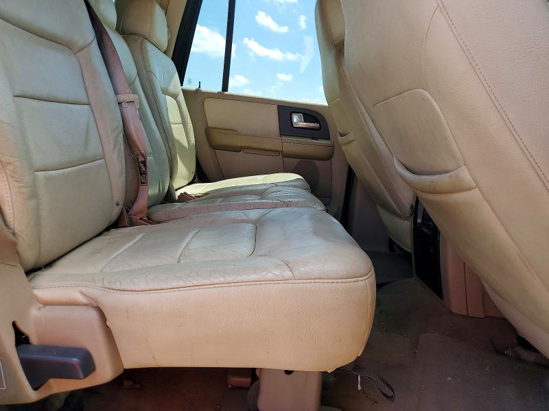 Продажа на аукционе авто 2003 Ford Expedition, vin: 1FMRU15W13LA91874, номер лота: 57311536