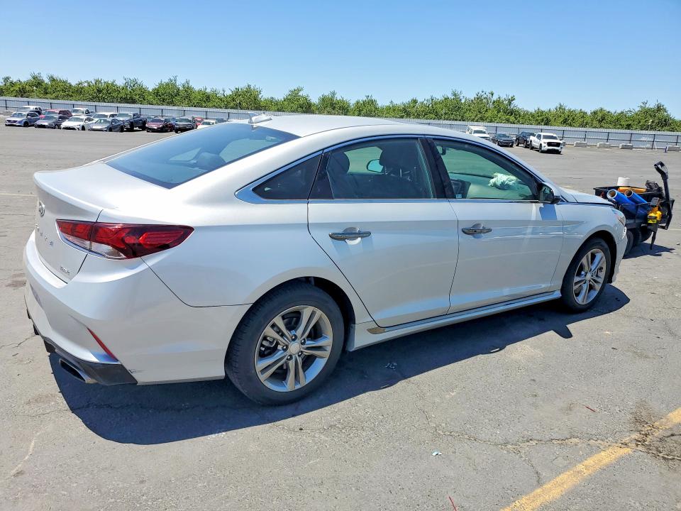 Продаж на аукціоні авто 2019 Hyundai Sonata, vin: 5NPE34AFXKH815030, номер лоту: 55639626
