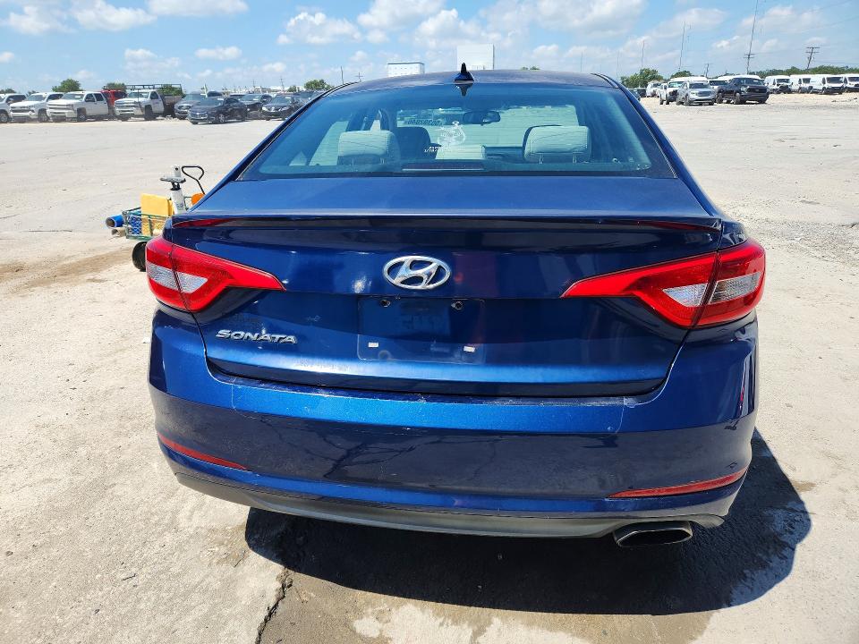 2015 Hyundai Sonata მანქანა იყიდება აუქციონზე, vin: 5NPE24AF6FH213878, აუქციონის ნომერი: 55392046