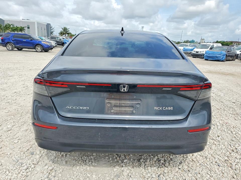 57001756 :رقم المزاد ، 1HGCY1F39RA052619 vin ، 2024 Honda Accord مزاد بيع