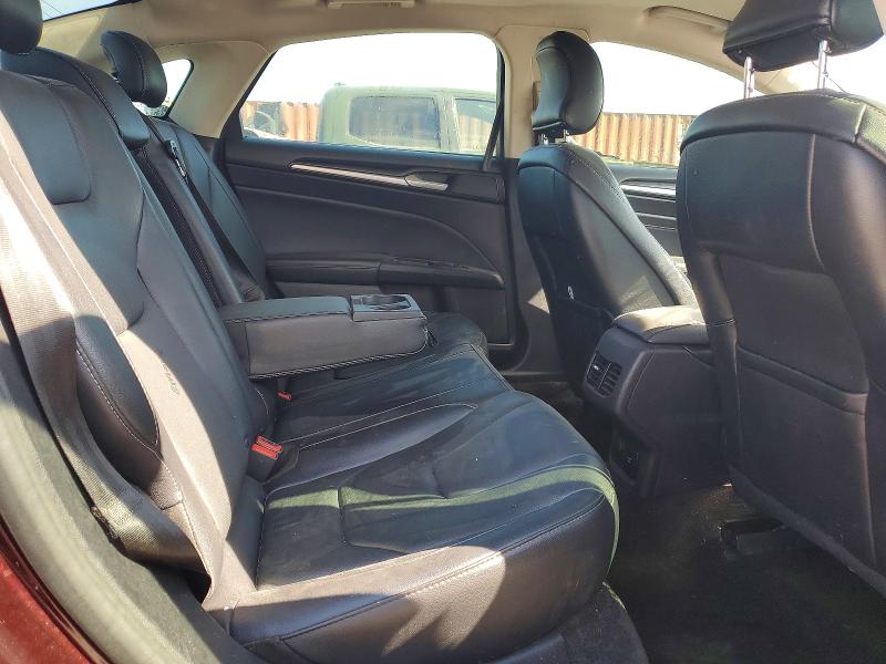 56153606 :رقم المزاد ، 3FA6P0K92JR109245 vin ، 2018 Ford Fusion مزاد بيع