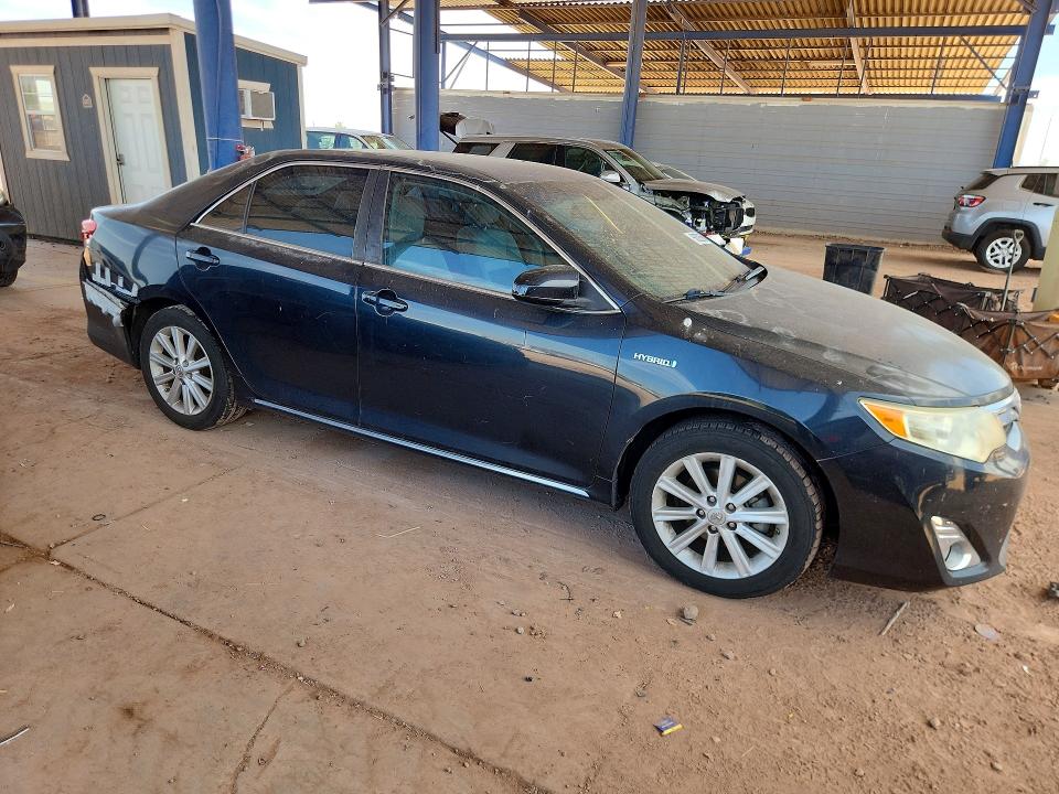 56282656 :رقم المزاد ، 4T1BD1FK1DU077305 vin ، 2013 Toyota Camry Hybrid مزاد بيع