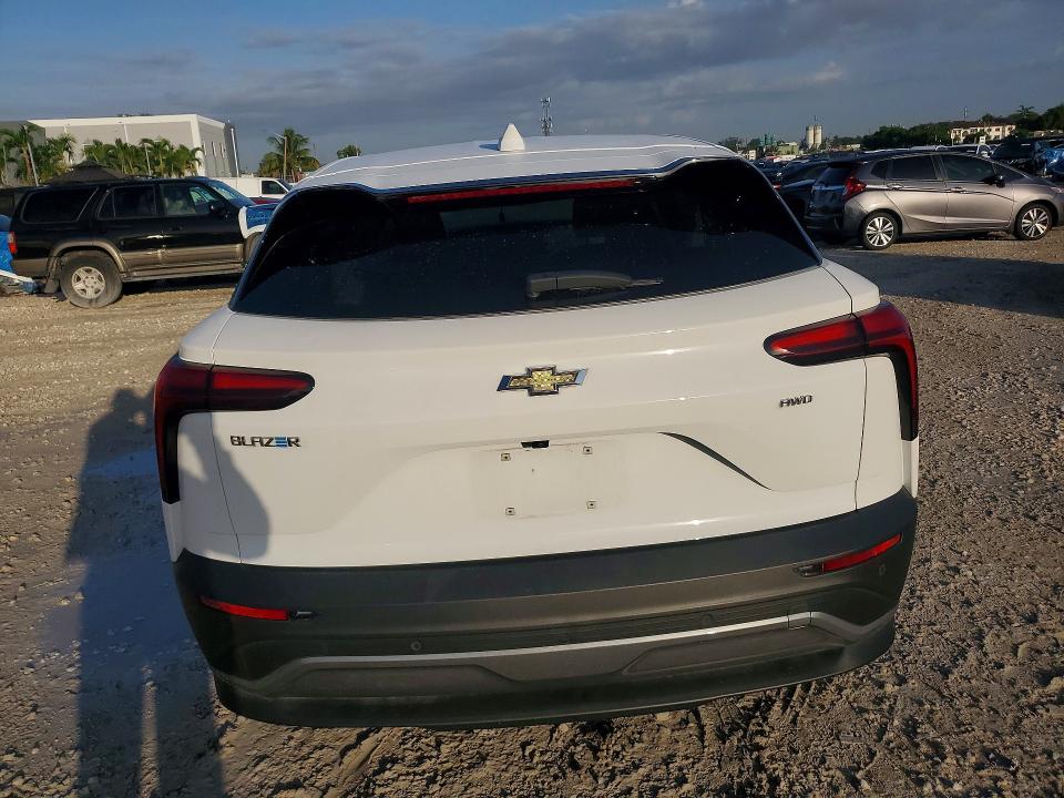 2025 Chevrolet Blazer მანქანა იყიდება აუქციონზე, vin: 3GNKDGRJXSS142988, აუქციონის ნომერი: 58025686