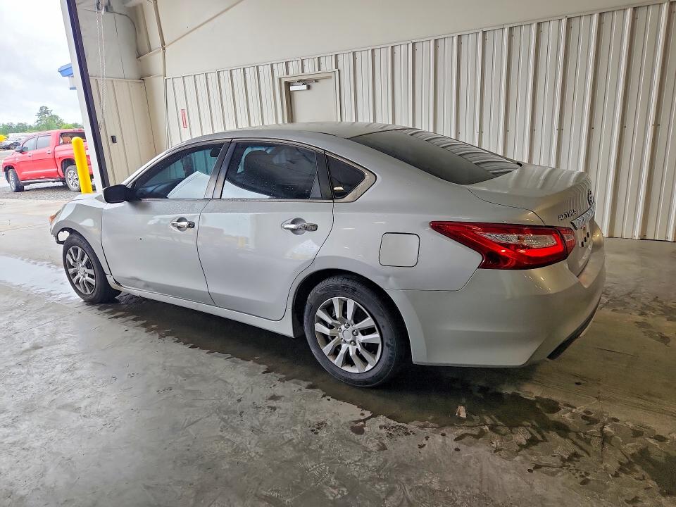 Auction sale of the 2017 Nissan Altima, vin: 1N4AL3APXHN322089, lot number: 58068836
