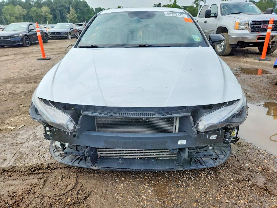 58109346 :رقم المزاد ، KMHLR4AF2NU326178 vin ، 2022 Hyundai Elantra مزاد بيع