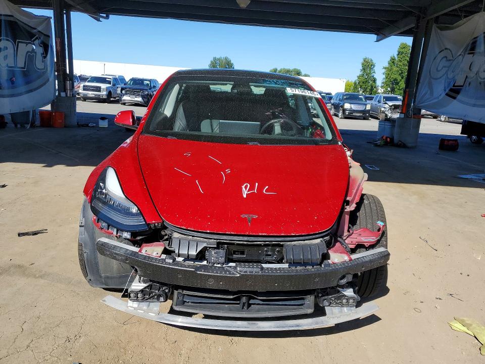 57196146 :رقم المزاد ، 5YJ3E1EB3MF853014 vin ، 2021 Tesla Model 3 مزاد بيع