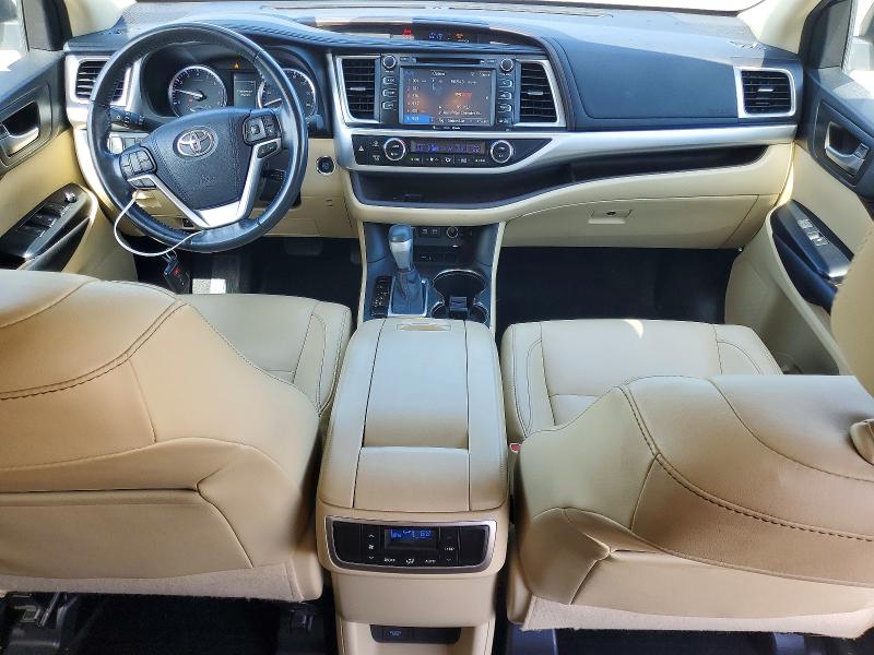56167506 :رقم المزاد ، 5TDKZRFH6HS515397 vin ، 2017 Toyota Highlander مزاد بيع