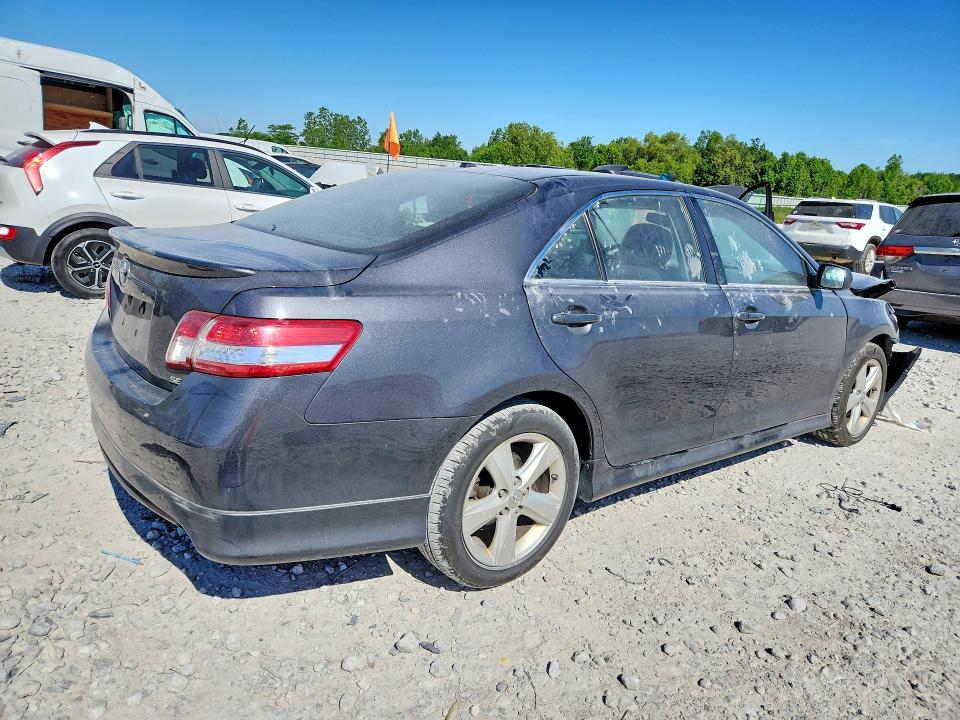 2011 Toyota Camry მანქანა იყიდება აუქციონზე, vin: 4T1BK3EK4BU130126, აუქციონის ნომერი: 55686936