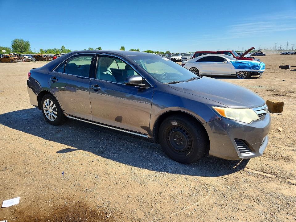 2013 Toyota Camry მანქანა იყიდება აუქციონზე, vin: 4T4BF1FK0DR311384, აუქციონის ნომერი: 55599556