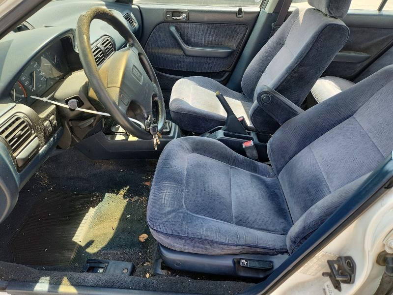 1993 Honda Accord მანქანა იყიდება აუქციონზე, vin: 1HGCB7555PA005267, აუქციონის ნომერი: 58599666