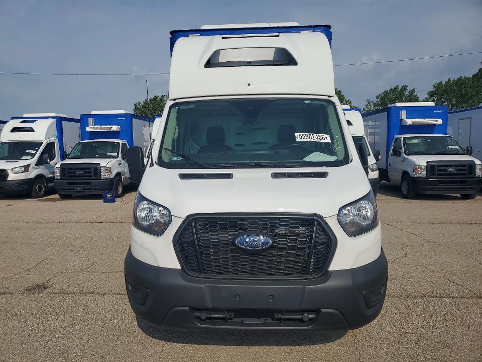 55902456 :رقم المزاد ، 1FDBW5Z8XNKA39666 vin ، 2022 Ford Transit مزاد بيع