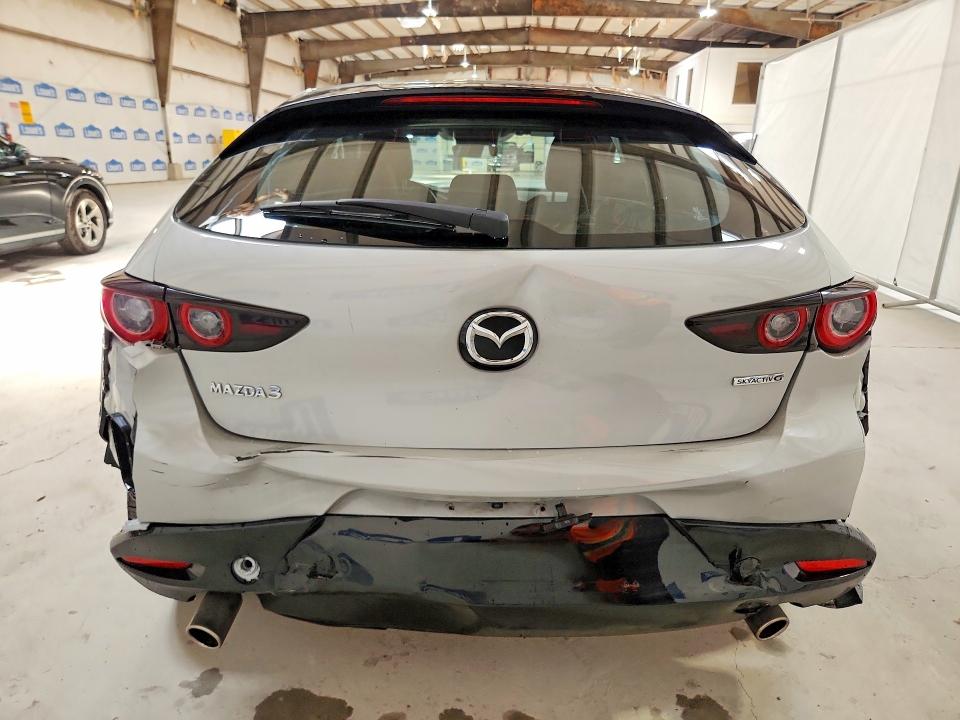 56786526 :رقم المزاد ، JM1BPAKM2R1722152 vin ، 2024 Mazda 3 مزاد بيع