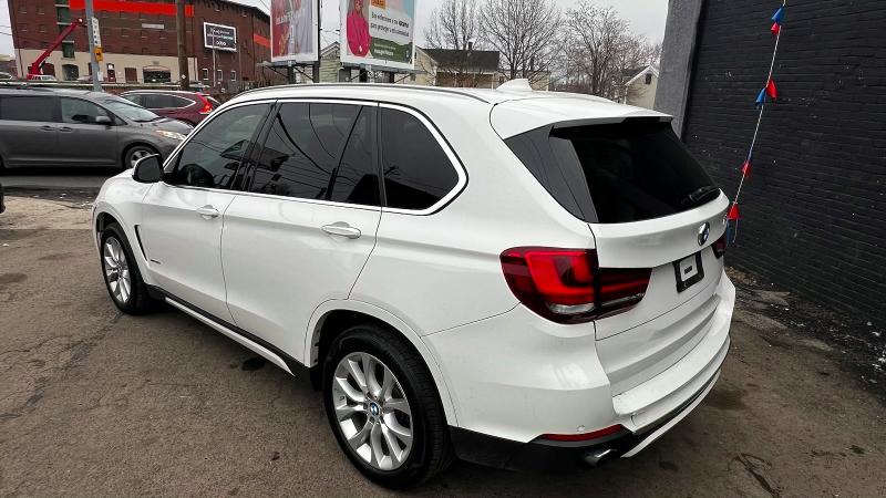 Продажа на аукционе авто 2015 Bmw X5, vin: 5UXKR0C50F0P16040, номер лота: 59137736