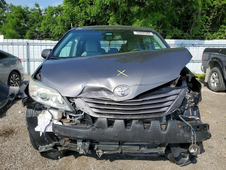 Aukcja sprzedaży 2015 Toyota Sienna, vin: 5TDKK3DC6FS627784, numer aukcji: 59095586