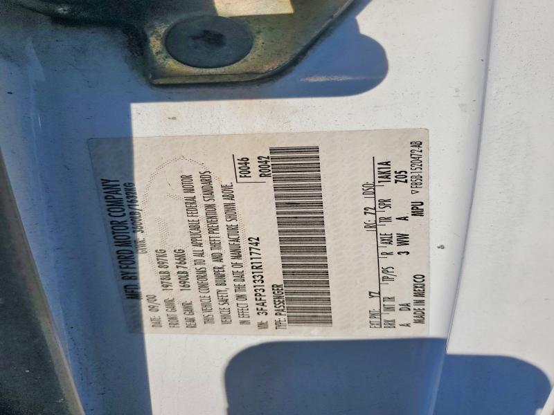 58945296 :رقم المزاد ، 3FAFP31331R117742 vin ، 2001 Ford Focus مزاد بيع