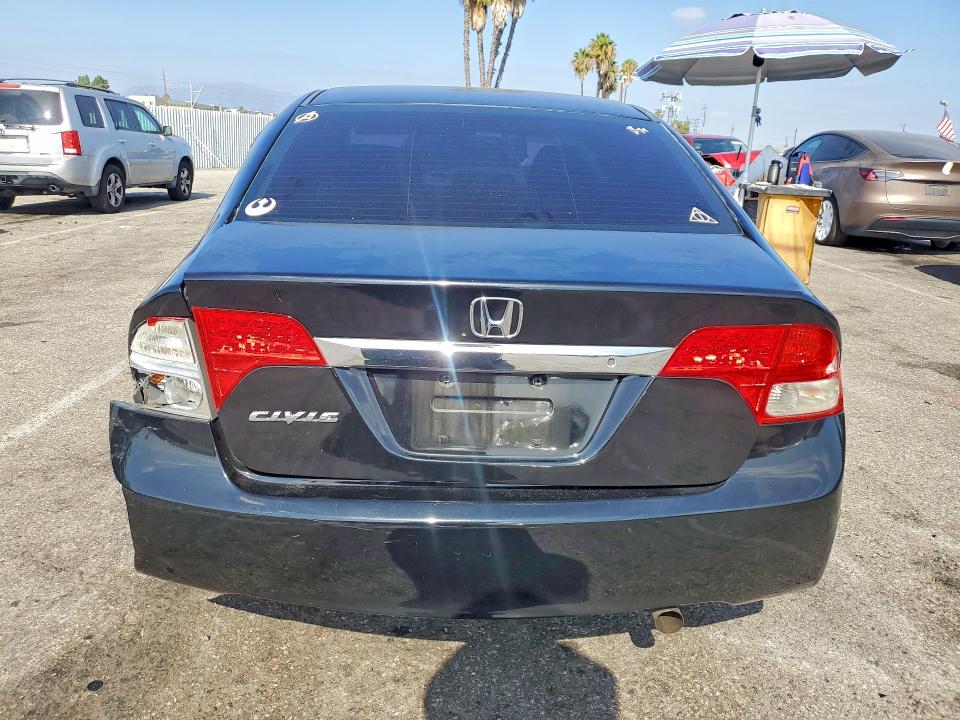 Auction sale of the 2011 Honda Civic, vin: 2HGFA1F54BH517785, lot number: 85967275