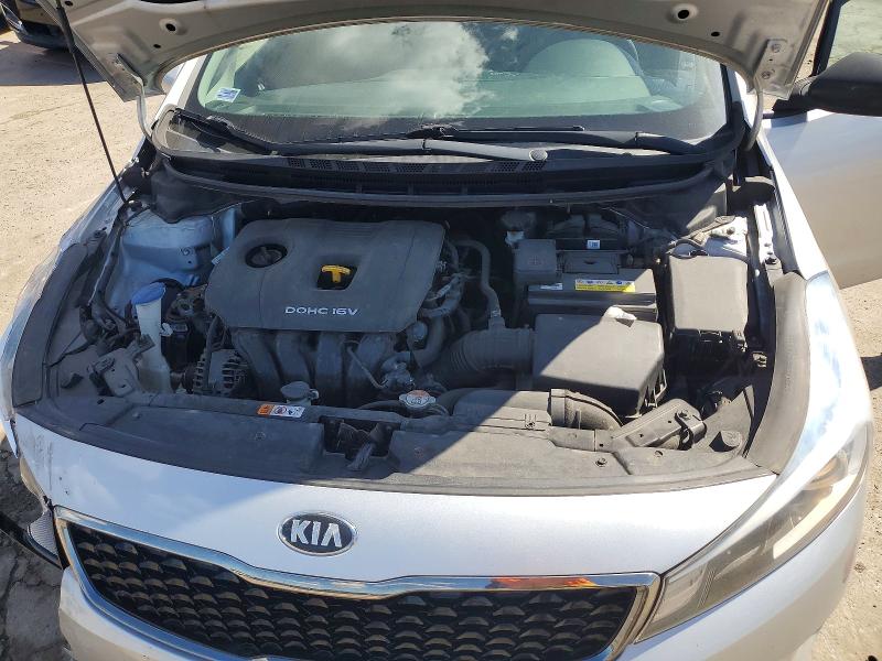 57973066 :رقم المزاد ، 3KPFK4A74HE029365 vin ، 2017 Kia Forte مزاد بيع