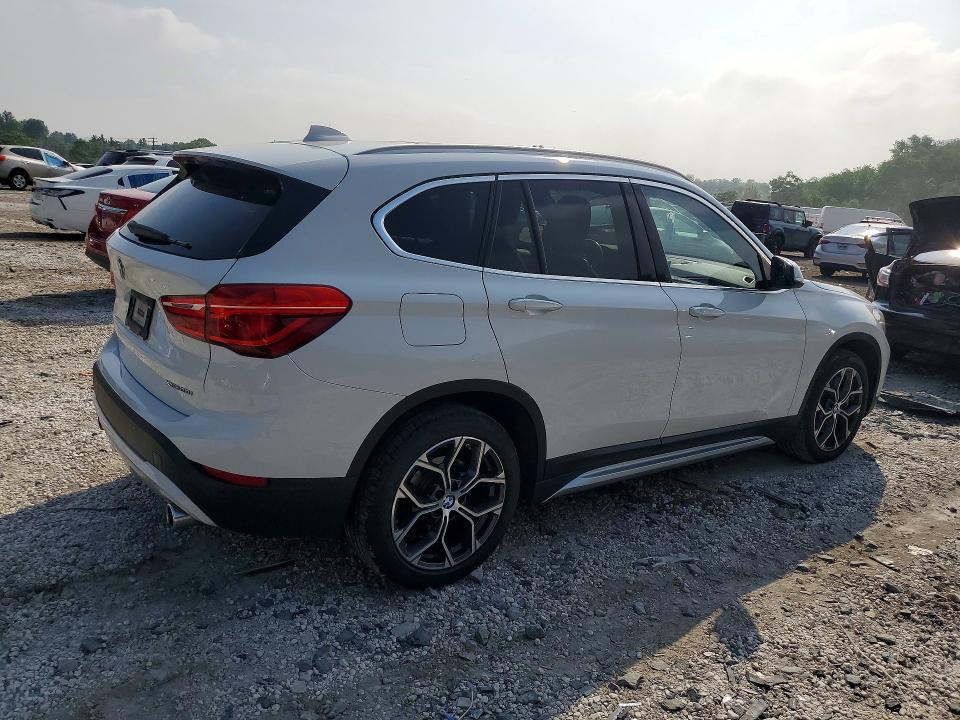 57234486 :رقم المزاد ، WBXJG9C06M5T78528 vin ، 2021 Bmw X1 مزاد بيع