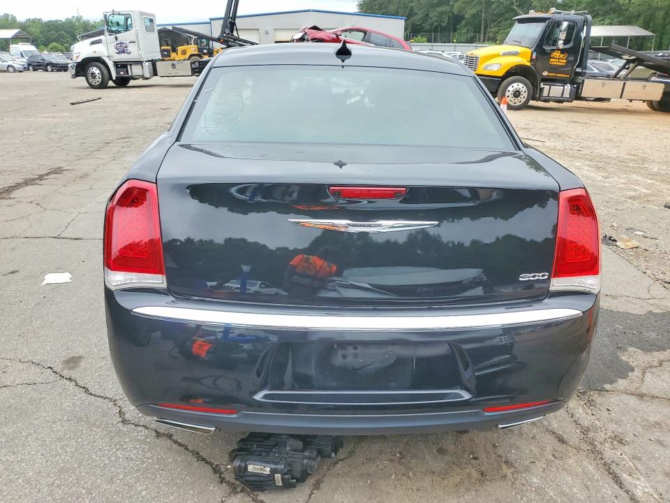 Продажа на аукционе авто 2018 Chrysler 300, vin: 2C3CCAAGXJH190252, номер лота: 55090016