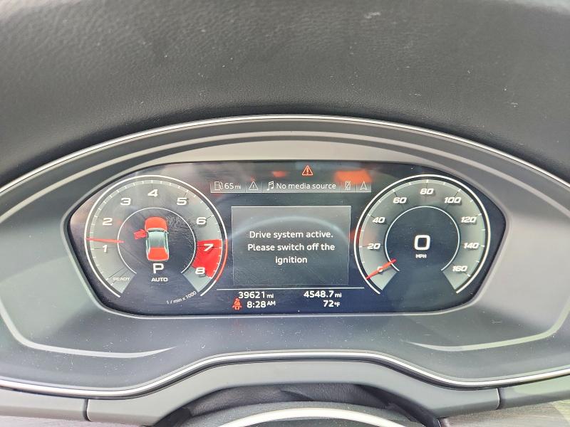 58219946 :رقم المزاد ، WA1CAAFY9M2101300 vin ، 2021 Audi Q5 مزاد بيع